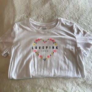 Adorable PINK T Shirt ✨